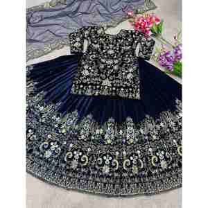 TOP DE TRABAJO DE SECUENCIA DE BORDADO DE TERCIOPELO A LA MODA LEHENGA CON DUPATTA AZUL MARINO - Product Image 2