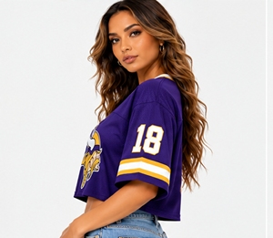 Damen Minnesota Vikings Lila V-Ausschnitt Kurzarm Mesh American Football Trikot Nummer 18 Crop Top - Product Image 3