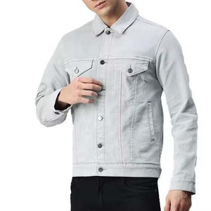 Chaqueta de Mezclilla Gris Claro para Hombre, Cuello Camisero, Cierre de Botón, Corte Regular, Chaqueta de Algodón Tejido para Otoño - Product Image 1