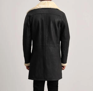 Veste en cuir pour homme de haute qualité, sur mesure, avec fourrure, coupe ajustée, noire, longue, manches en cuir, pour l'hiver - Product Image 5