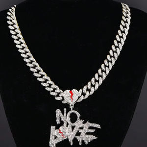 Collier chaîne fine cubaine Miami épaisse en moissanite VVS avec pendentif personnalisé pour homme style Hip Hop, montre en moissanite pour femme sexy - Product Image 1