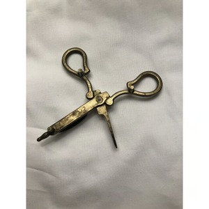 Cortador de mechas de acero inoxidable de alta calidad para el cuidado de velas, mango largo, corte preciso, agarre ergonómico, resistente al óxido y duradero. - Product Image 3