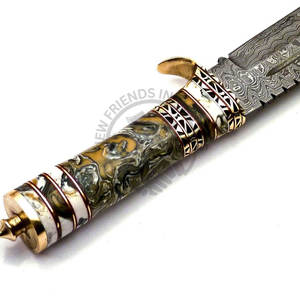 มีดล่าสัตว์เหล็กดามัสกัสทำมือรุ่นใหม่ พร้อมด้ามอะคริลิกทองเหลือง ใบมีดคมแบบตายตัว มีดโบวี่ มีดยุทธวิธี มีดเอาตัวรอด - Product Image 5