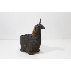 Cesta de Lavandería Multifuncional con Forma de Unicornio, Tejida a Mano, Ecológica, de Plástico, Marca Artex Dong Thap - Product Image 6