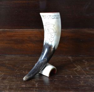 Porta Macetas Hecho a Mano con Cuerno de Búfalo, Recipiente Decorativo Rústico de Artesanía Natural para Decoración del Hogar - Product Image 2