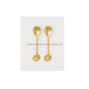ชุดช้อนส้อมชุบทองคุณภาพสูงคุณสมบัติที่ยั่งยืนสำหรับของขวัญทางธุรกิจดีไซน์ดอกไม้แบบคลาสสิกและทันสมัย - Product Image 1