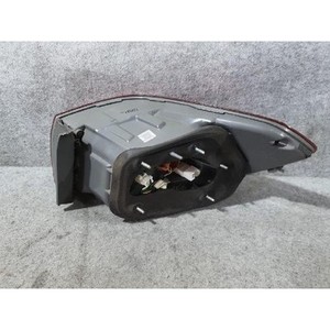 Cadenza Ensemble de feux arrière extérieurs gauche, côté conducteur, d'occasion, OEM 924013R000 - Product Image 4