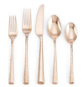 Juego de cubiertos modernos con mango en contraste, de estilo urbano elegante, para interiores de lujo y anfitrión contemporáneo - Product Image 1