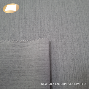 Tissu sergé tissé en 96 % polyester et 4 % élasthanne, avec une belle poignée, très demandé pour les pantalons - Product Image 6