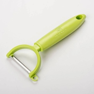 Éplucheur en Y JAYA MATA JM121 pour cuisine, lame pivotante en acier inoxydable japonais, manche ergonomique en ABS, outil pour fruits et légumes - Product Image 2