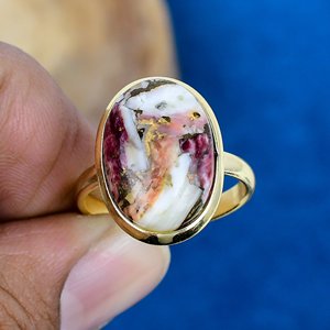 Bague en argent sterling 925 plaqué or 18 carats avec pierre précieuse naturelle en forme ovale de coquille d'huître violette, faite à la main - Product Image 2