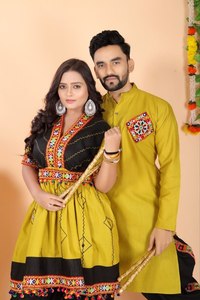 Yellow Couple Embroidered <b>Kurta</b> & Lehenga Choli Set Cotton Indian Pakistani Clothing with Dupatta Festival Wear for Women - Product Image 2