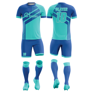 Colección de Ropa Deportiva para Equipos de Fútbol de Élite con Diseño Atlético Moderno - Product Image 3