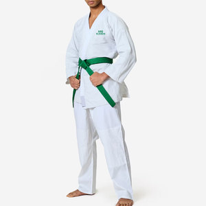 Nouvel arrivage : Kimono de judo haute densité pour hommes, idéal pour la pratique du karaté, des arts martiaux, l'entraînement, le sparring et les tournois, avec logo frontal. - Product Image 1