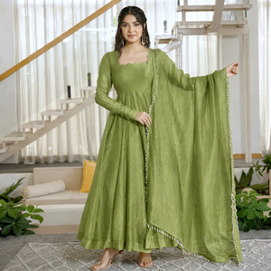 Salwar Kameez indio de excelente calidad para bodas, para damas, disponible en Samp Corporation - Product Image 1