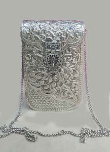 Handmade Metal Floral Flap mobile phone holderClutch With Chain Strap Elegant Evening Party <b>Bag</b> Rectangle Shape Decorative Chain - Product Image 3