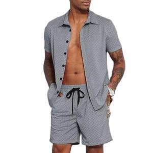 Survêtement 2 pièces en velours respirant pour homme Survêtements d'été décontractés Chemise à boutons à manches courtes Tenues courtes Ensembles de t-shirts pour homme - Product Image 1