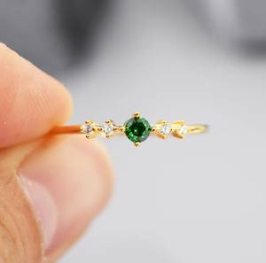 แหวนเงินแท้ทรงมาร์คีส์ประดับมรกตสีเขียวมรกตสไตล์วินเทจ แหวนมรกตอันละเอียดอ่อน - Product Image 2