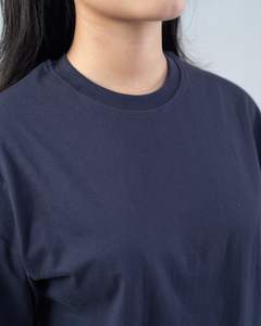 T-shirt pour femme en coton 100% de qualité supérieure, logo personnalisé, uni, coupe ample, épaules tombantes, col rond, décontracté, respirant, 240 GSM - Product Image 6