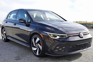 Volkswagen GTI SE 2022 con volante a la izquierda y a la derecha - Product Image 6