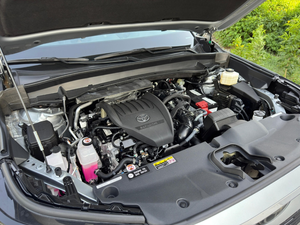 Toyota Highlander GLE Híbrido 2023 (HL25-GLEH) MUY LIMPIO EN VENTA - Product Image 2