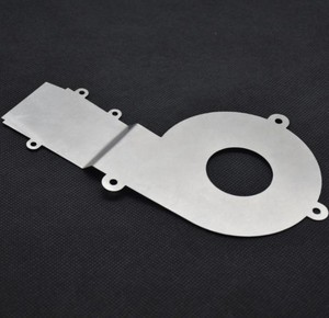 Fabricant indien d'excellente qualité personnalisé OEM pièces automobiles industrielles attaches usinage CNC 100% Inspection meilleur - Product Image 3