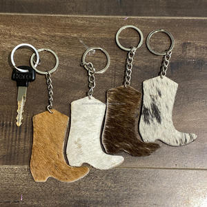 Porte-clés en cuir de vachette de conception de forme unique porte-clés en cuir de fourrure véritable porte-clés élégants nouveauté porte-clés de luxe - Product Image 4