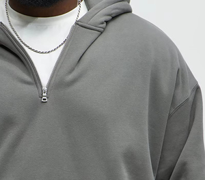 Sweat-shirt à capuche gris surdimensionné pour homme, en molleton, à demi-zip, couleur unie, coupe classique, pour l'automne - Product Image 3