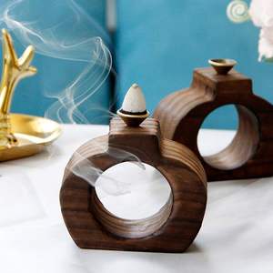 Porte-encens élégant en bois avec gravure arabe pour le Ramadan et l'Aïd – Qualité supérieure, design stylé, brûleur Mabkhara et brûleur Oud personnalisés - Product Image 5