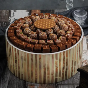 Plateaux modernes de luxe en nacre pour servir des chocolats, idéaux pour le Ramadan et l'Aïd, fabriqués en usine au Vietnam. - Product Image 1