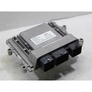 ECUs y Módulos de Computación Usados Forte 391032B120 - Product Image 2