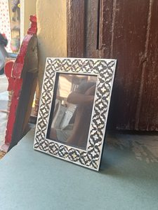 Handmade Mother of Pearl Inlay Floral Photo <b>Frame</b> - Product Image 4