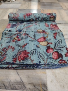 Mantel de algodón con estampado floral, diseño azul, rojo y dorado, textil decorativo para el hogar, regalo para ella - Product Image 2