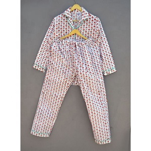 Conjunto de pijama de algodón con estampado Floral, ropa de descanso ligera, para uso diario - Product Image 2