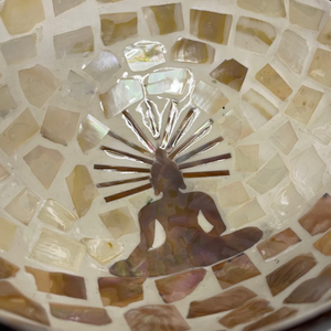 Tazón de Coco de Lujo con Incrustaciones de Concha de Abulón - Tazón Decorativo Pintado a Mano con Laca - Product Image 2