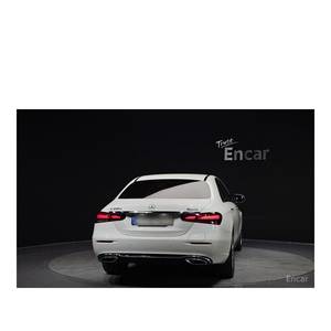 Mercedes-Benz Clase E E300e 4MATIC Exclusive 2023, 63,325 km, Caja de Cambios Automática, Volante a la Izquierda, Cámara Trasera - Product Image 4