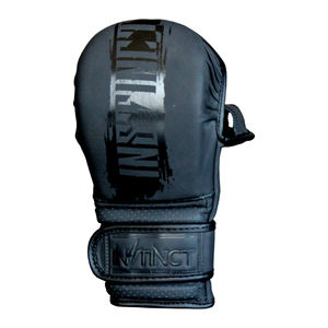 Guantes de Combate MMA Striker al por Mayor, Estándar Profesional, de Cuero, para Entrenamiento, con Logotipo Personalizado, Impermeables, Ligeros, con Cierre de Gancho y Bucle - Product Image 2
