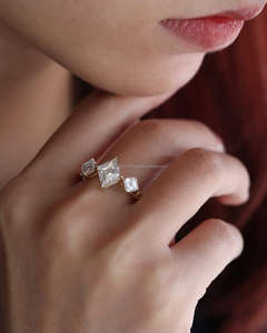 Anillo de Compromiso/Boda de Diamantes Amarillos en Oro de 14K, Estilo Vintage para Mujer, Corte Ovalado, Diamante Cultivado en Laboratorio, Clásico, Certificado IGI - Product Image 3