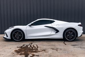 Buena Oferta para Corvette Stingray Convertible 2025 con Motor V8 de 6.2 Litros - Product Image 3