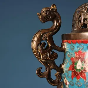 Decorative Luxury <b>Bakhoor</b> Incense <b>Burner</b> Designed for Arabic Oud to Elevate Interior Presentation - Product Image 4