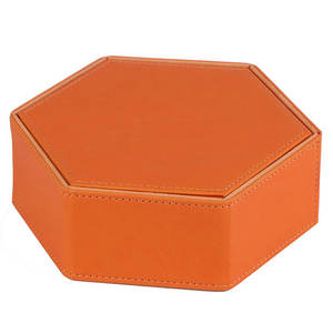 Plateau à dés en cuir PU, logo personnalisé, boîte de rangement pliable, étui à dés rectangulaire pliable - Product Image 1