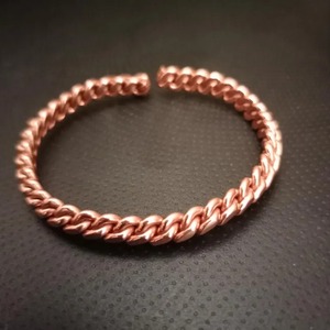 Wholesale Customizable Fashionable <b>Copper</b> <b>Bangle</b> Adjustable Tensor Twisted <b>Bangles</b> with Multiple Laps for Arthritis Pain Relief - Product Image 4