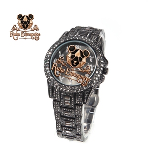 Montre à quartz élégante et luxueuse avec bracelet en acier inoxydable, échelle de secondes apparente et boîtier raffiné - Product Image 1