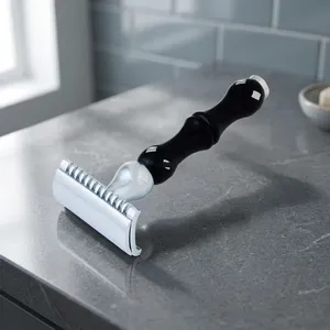 Rasoir de sécurité en métal de qualité supérieure, certifié ISO, confortable et sûr à un prix imbattable - Product Image 4