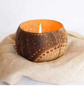 Portavelas de Coco Sostenible Hecho a Mano con Patrón de Rayos Solares, Decoración Ecológica para Velas de Té, Ambiente Rústico Natural para el Hogar - Product Image 1
