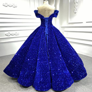 Vestido de Novia Clásico Corte A, Manga Larga, Espalda de Encaje, Chifón, Bordado, Perlas, Largo hasta el Suelo, Cuello en V - Product Image 5