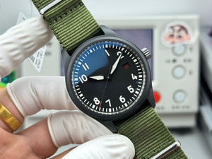 Nostalgic and Retro Luxury <b>Black</b> Ceramic Green Canvas Strap Casual Travel Commuting Date Automatic Mechanical Men's <b>Watch</b> - Product Image 2