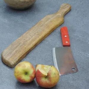 Planche à découper en bois naturel MIDAS - Respectueuse de l'environnement, compatible lave-vaisselle, forme rectangulaire, épaisseur 1,5 cm, pour la préparation des aliments en cuisine - Product Image 2
