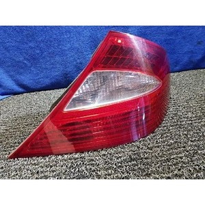 ไฟท้ายขวา (ด้านขวา/ด้านผู้โดยสาร) มือสอง ของแท้เบอร์ A2198200264 - Product Image 2