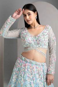 Lehenga Choli de fête fantaisie en soie Banarasi multicolore brodée spéciale fiançailles de la mariée - Product Image 3